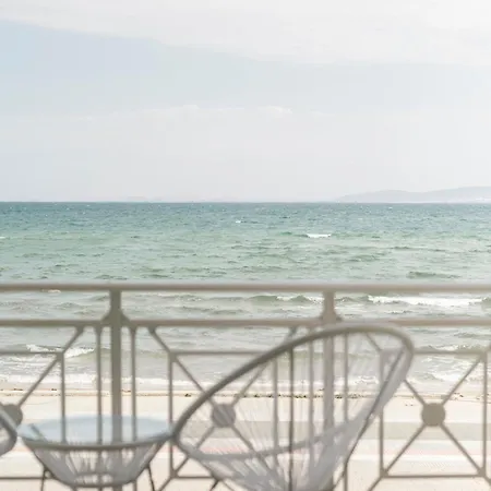 Manda Ray 1 Seafront Endless Blue Views Peraía