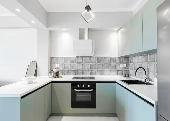 Manda Ray 1 Seafront Endless Blue Views *