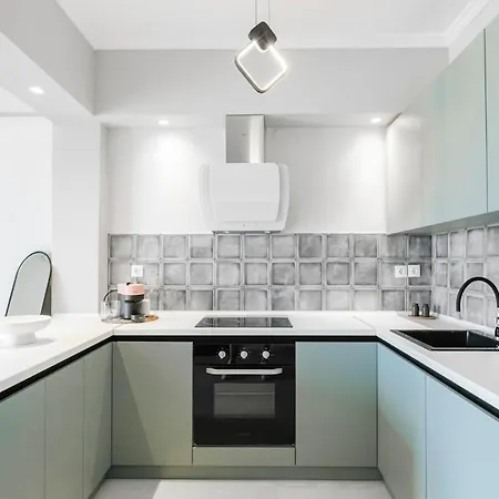 Manda Ray 1 Seafront Endless Blue Views *